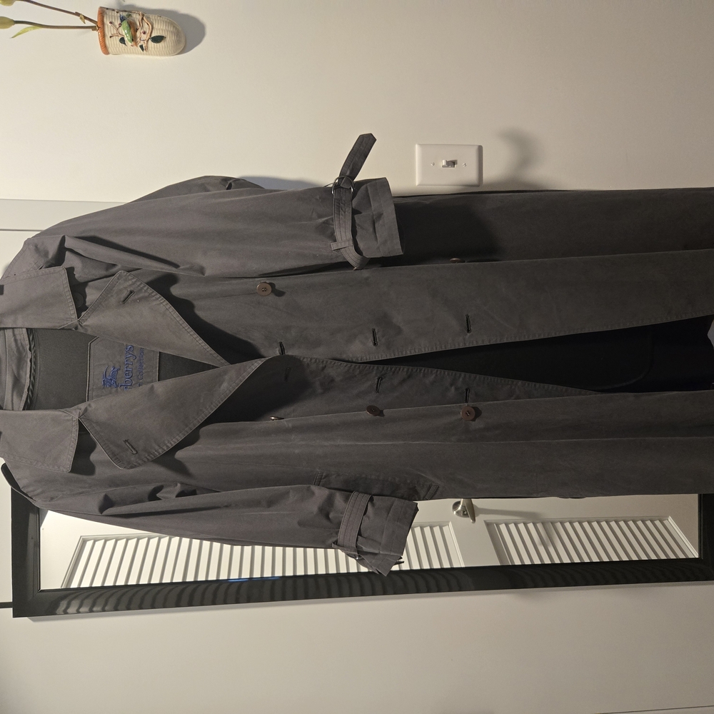Burberry Gray Trench Coat Classic Design